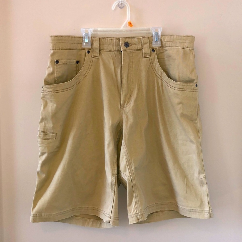 Men’s Mountain Khakis Brand Cotton Shorts 35X11. Camber 105
